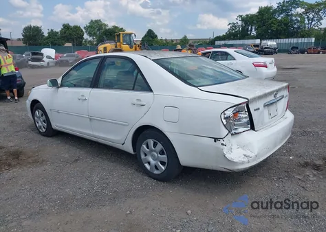 2002 Toyota Camry Le z USA, uszkodzony, nr VIN 4T1BE32K22U007484